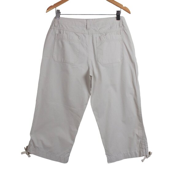 Izod Oatmeal Beige Cotton Low Rise Capri's - Picture 2 of 16